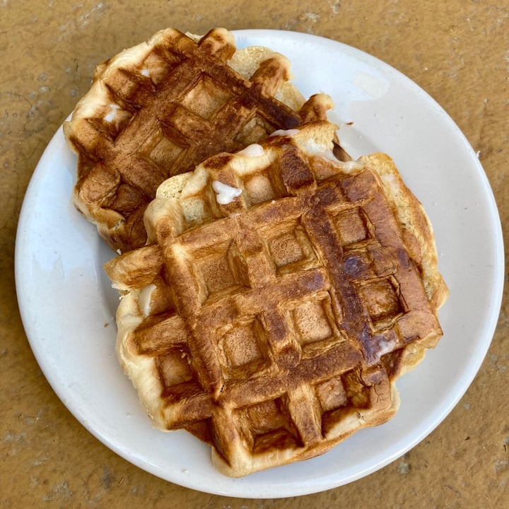 photo of La Maison Gáufre Belgian Waffle Vegan shared by @outofstep on  25 Sep 2021 - review