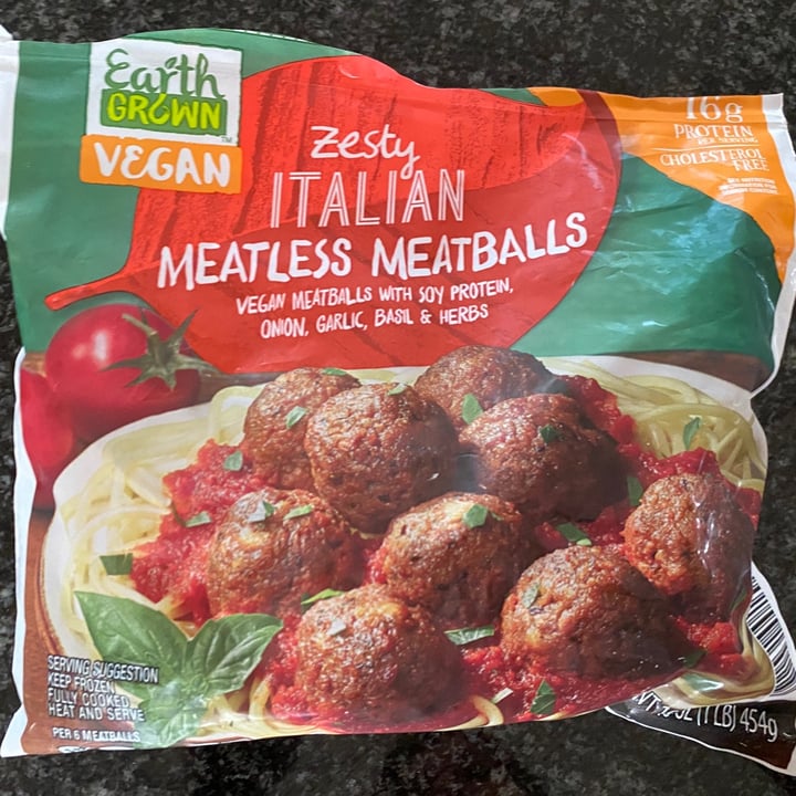 photo of Earth Grown Zesty Italian Meatless Meatballs shared by @heavenorspace on  05 May 2020 - review