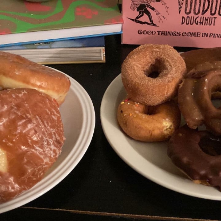 review photo of Voodoo Doughnut - Washington & Waugh vegan voodoo dozen shared by @renatammoraes on 09 May 2022 - review