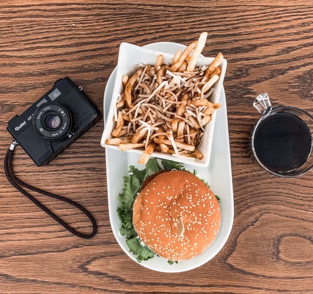 Photo of the dish “Beyond burger and poutine”