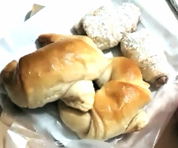 review photo of New Custom Vegan Bar Facturas shared by @amaranta1963 on 29 Aug 2019 - review