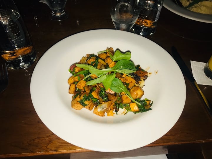 review photo of Herbario Restaurante Salteado de tofu shared by @camico on 08 Mar 2020 - review