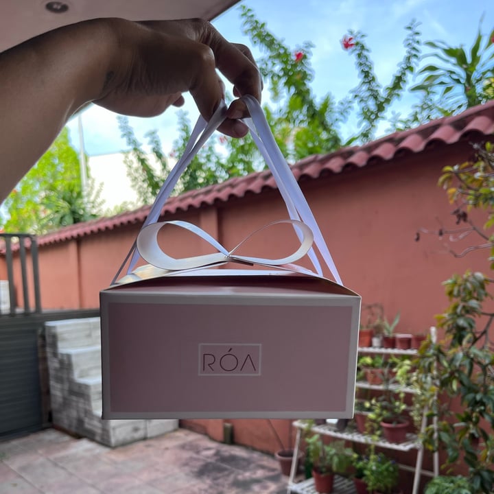 review photo of Róa Gifting bow box (Customised) shared by @flexivegan on 09 Sep 2022 - review