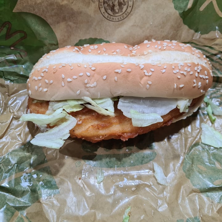 photo of Burger King South Africa Vegan Royale shared by @kera on  09 Oct 2021 - review