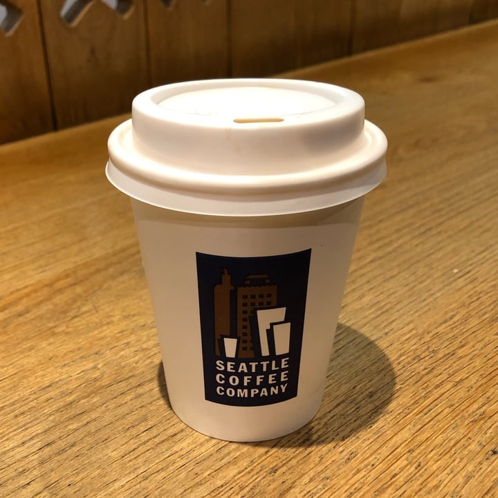 photo of Seattle Coffee Company Hot chocolate shared by @aleecpt on  11 Oct 2021 - review