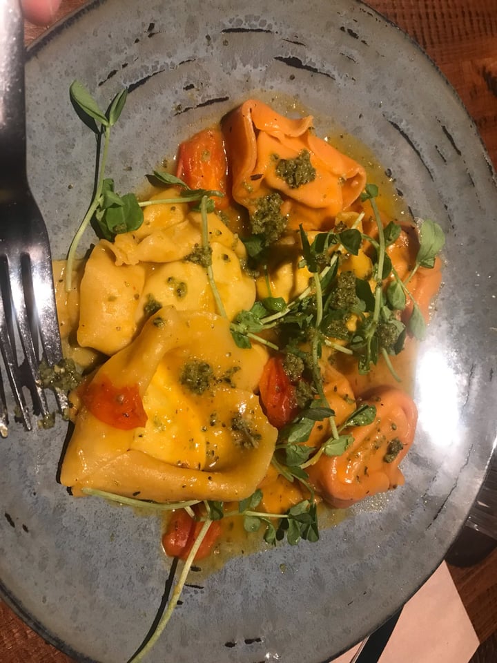 photo of Zizzi Chislehurst Vegan Pumpkin & Sage Tortelloni shared by @laragmorais on  03 Mar 2020 - review