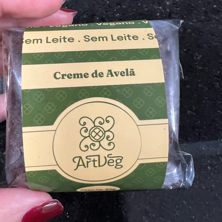 photo of ArtVeg Brownie de chocolate com recheio de creme de avelã shared by @marianalyra on  01 Nov 2022 - review