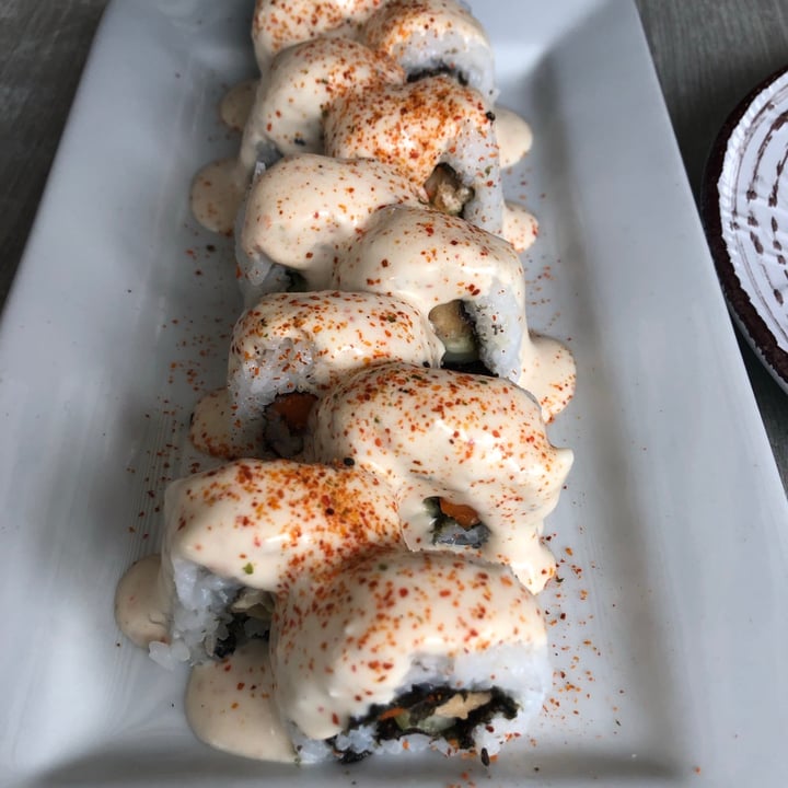 photo of Seitan Urban Bistro Makis shared by @dani25ctl on  21 Jul 2021 - review