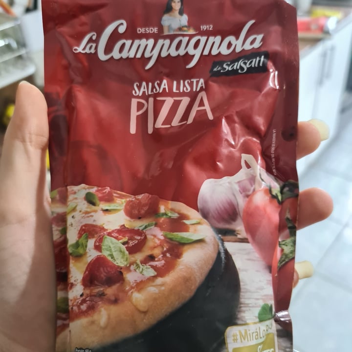 photo of La Campagnola salsa lista pizza shared by @miquitax on  22 Dec 2020 - review