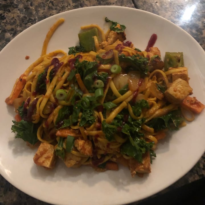 photo of Durbar Square Restaurant Vegatable Stir Fry Noodles shared by @izzyannie44 on  27 Oct 2021 - review