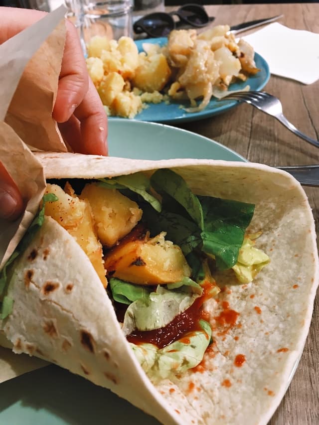 Photo of the dish “Piadina Seitan, patate e lattuga”