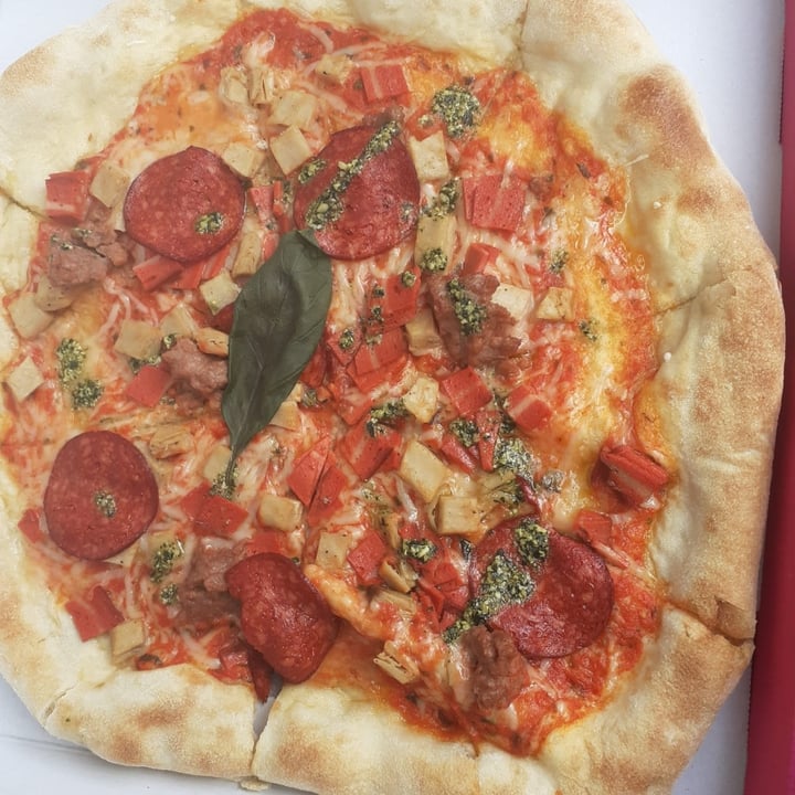 photo of New Freedom Cakes Café Pizza Carnivega shared by @espe on  27 Nov 2021 - review