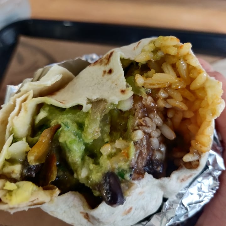 photo of BURRITOS Burritos shared by @alessandrabi on  19 Mar 2022 - review