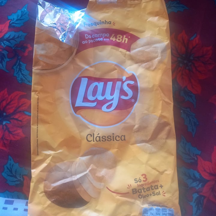 photo of Lay's Batata lisa frita clássica shared by @marcelafreires on  11 Dec 2022 - review