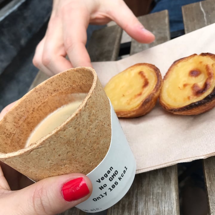 photo of Vegan Nata Portugal Pastel de Nata vegan shared by @hily on  12 Mar 2022 - review