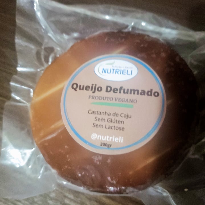 photo of Nutrieli queijo defumado shared by @alessandraoliveira on  23 Nov 2022 - review