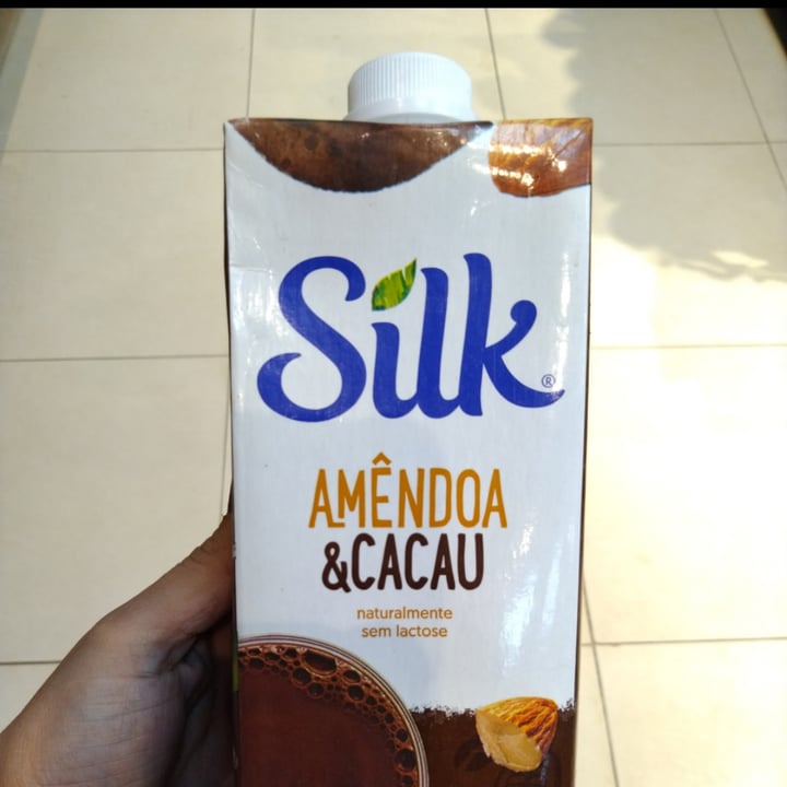 review photo of Silk Alimento vegetal de amêndoa e cacau shared by @aleazevedo on 16 Sep 2022 - review