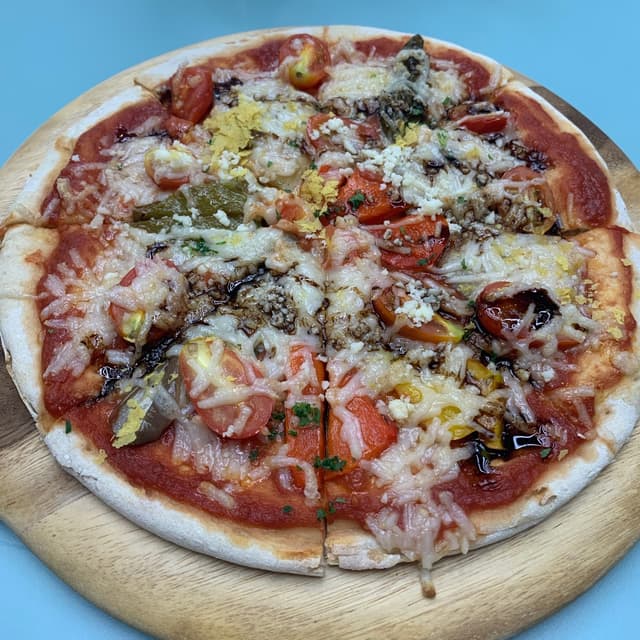 Photo of the dish “Vege Lovers Pizza”