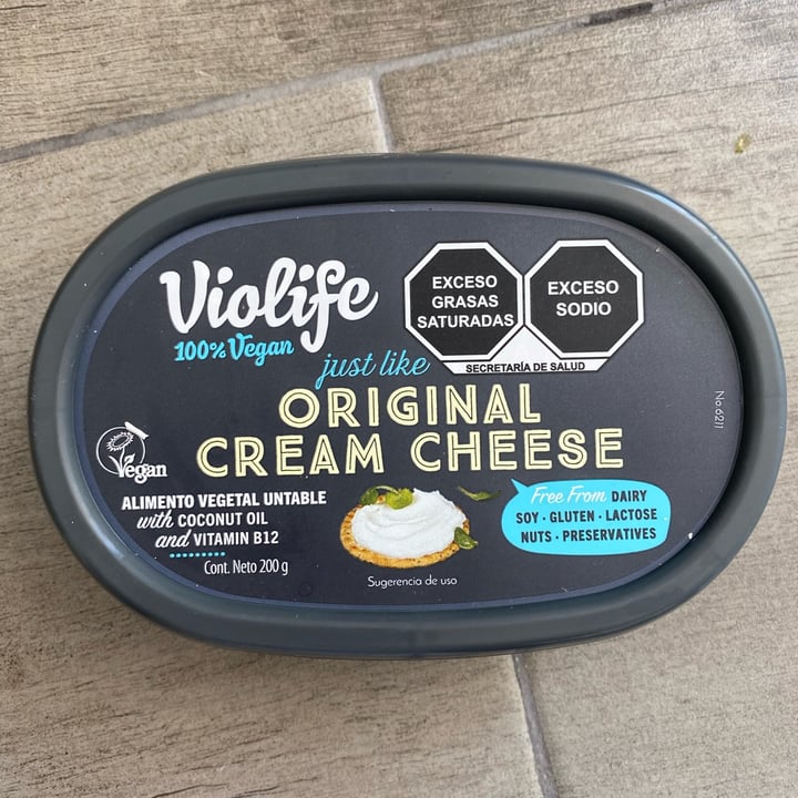 photo of Violife Creamy Original Flavour shared by @eroticelectronic on  05 Aug 2022 - review