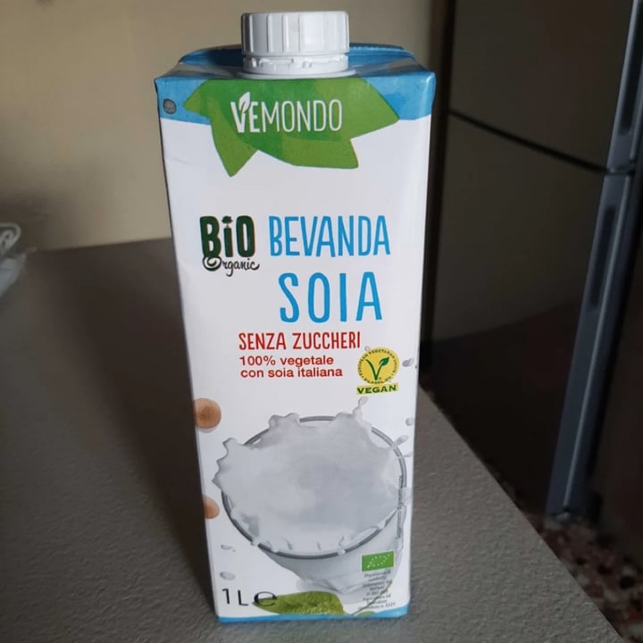 photo of Vemondo Bevanda Di Soia Senza zucchero shared by @veganveganvegannina on  20 Jun 2022 - review