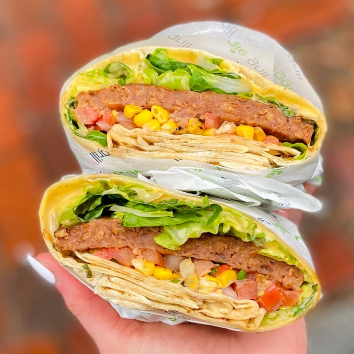photo of Veggie Grill Diablo Quesadilla Burger shared by @amz8893 on  15 Jan 2021 - review
