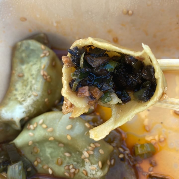 photo of Chop – Vegan Chinese dumplings de setas shared by @asiayportia on  20 Nov 2022 - review