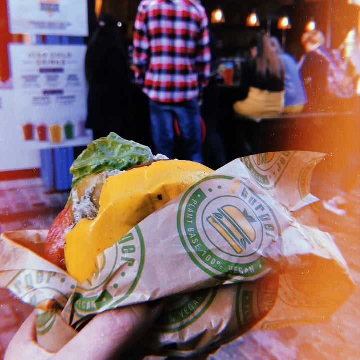 photo of VBurger Camden Seitan burger & chips shared by @karenina on  31 Jul 2020 - review