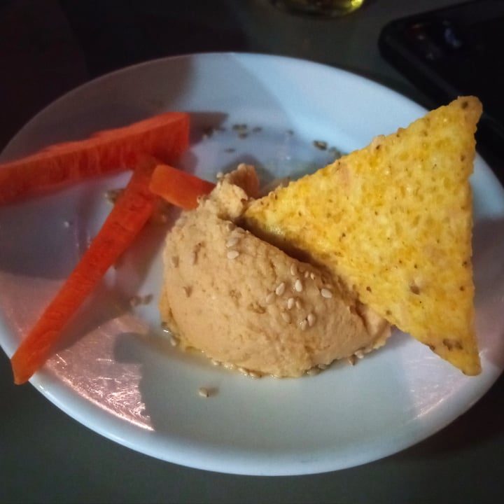 photo of Bar el Cable Inglés Hummus shared by @marmigar on  17 Sep 2022 - review