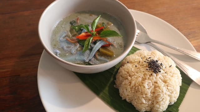Photo of the dish “Pea Flower Curry”