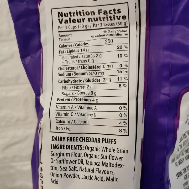 review photo of Vegan Rob's Cheddar Puffs shared by @michela16 on 25 Jan 2021 - review