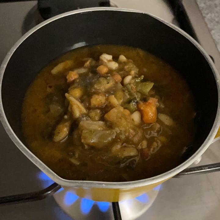 photo of Amy’s Hearty Organic Minestrone with Vegetables shared by @ziokendo on  19 Jun 2021 - review