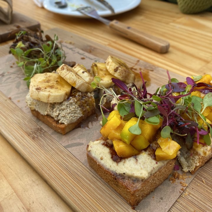 photo of Purana.Co Mix de toasts shared by @flaviabraunart on  18 Jul 2021 - review