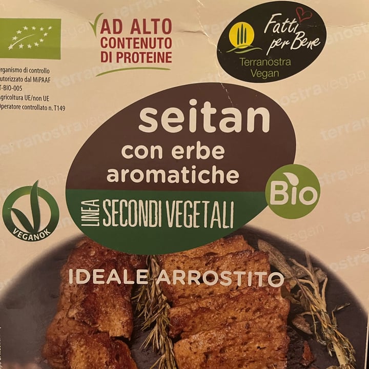photo of Fatti per bene terranostra vegan Seitan con erbe aromatiche shared by @bluestarveg71 on  23 Jul 2022 - review