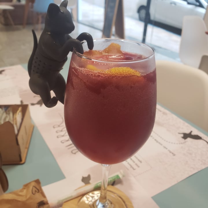 photo of Frodo Gato & Café Pink Lemonade shared by @loute on  23 Oct 2022 - review