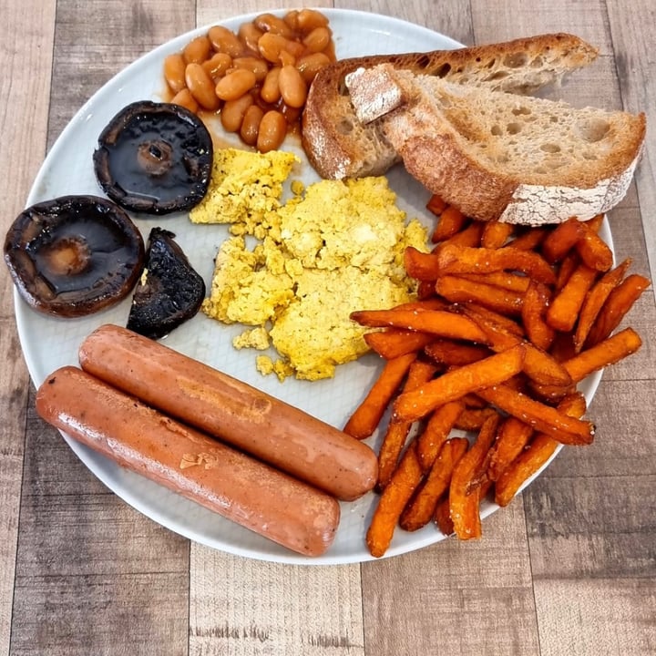 photo of WS Deli Experience Store Champion brunch shared by @themancvegansg on  06 Dec 2021 - review