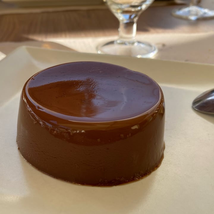 photo of Cañadú Flan de chocolate negro shared by @gateravegana on  28 Jan 2022 - review