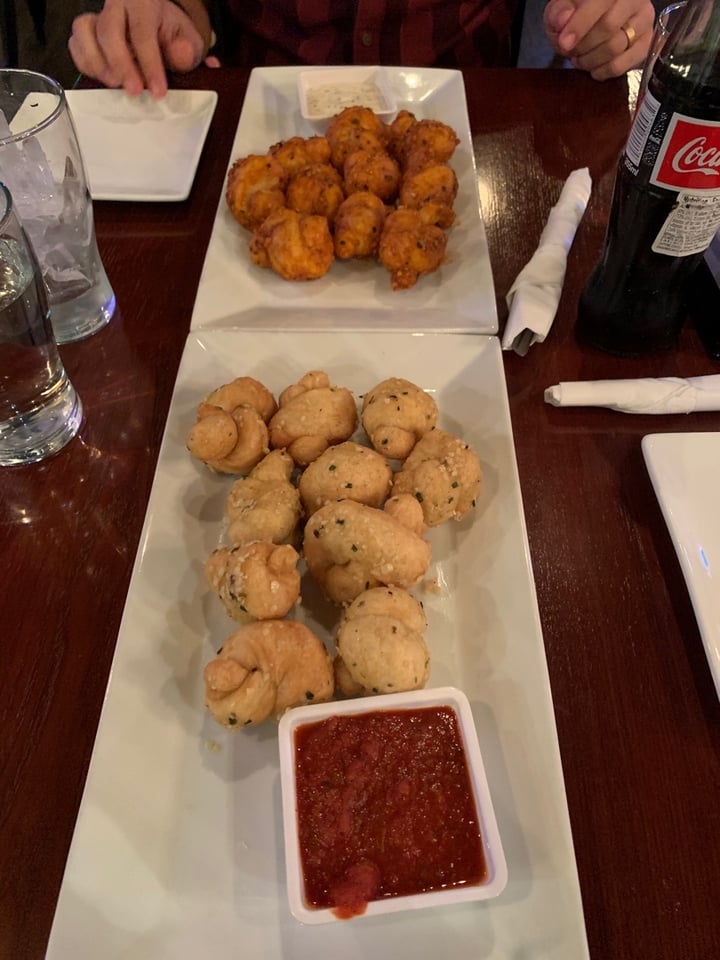 photo of The Chicago House of 'Za Vegan Pizzeria Buffalo Garlic Knots shared by @curlyfries on  21 Oct 2019 - review