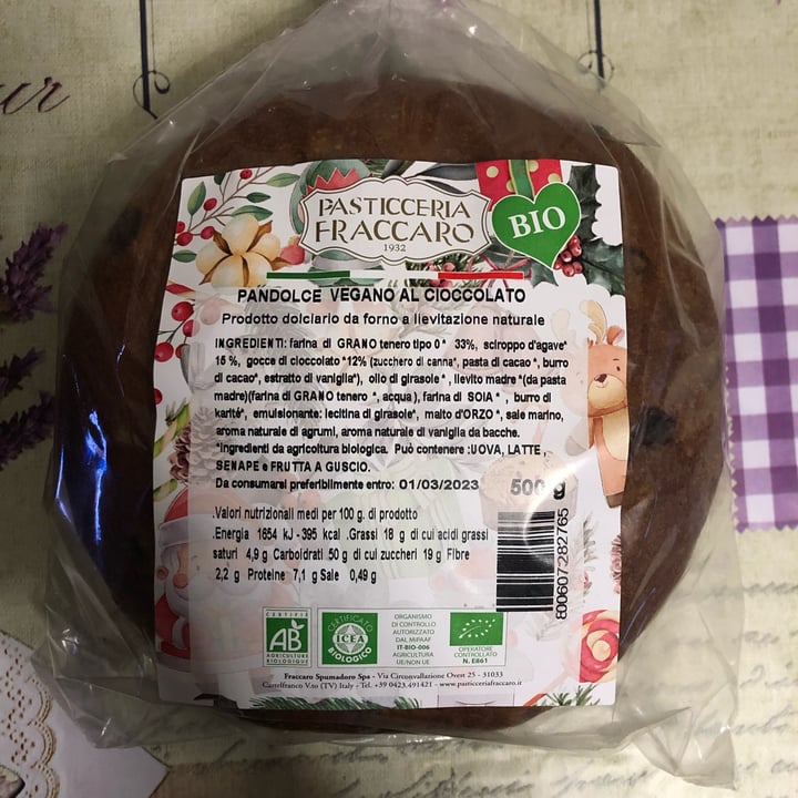 photo of Pasticceria Fraccaro Bio Pandolce Vegano Con Gocce Di Cioccolato shared by @sarabiondo on  29 Nov 2022 - review
