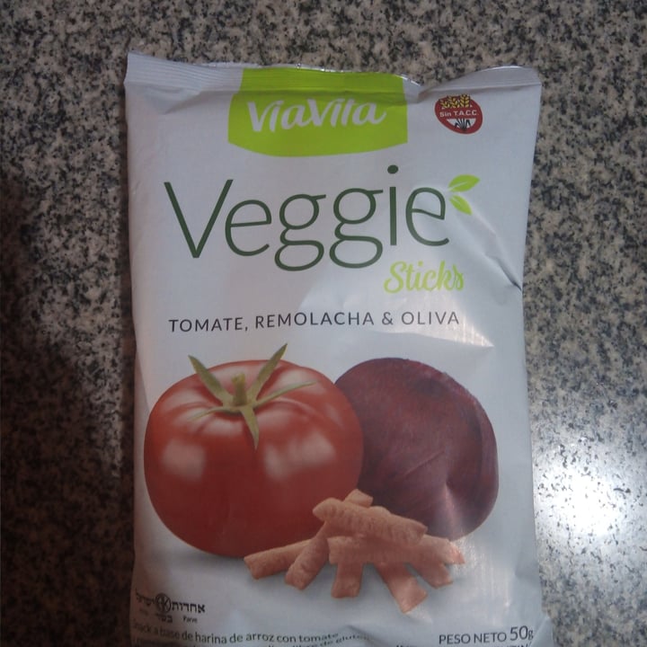 photo of ViaVita Veggie Sticks de Tomate, Remolacha & Oliva shared by @maguirotger on  01 Sep 2021 - review