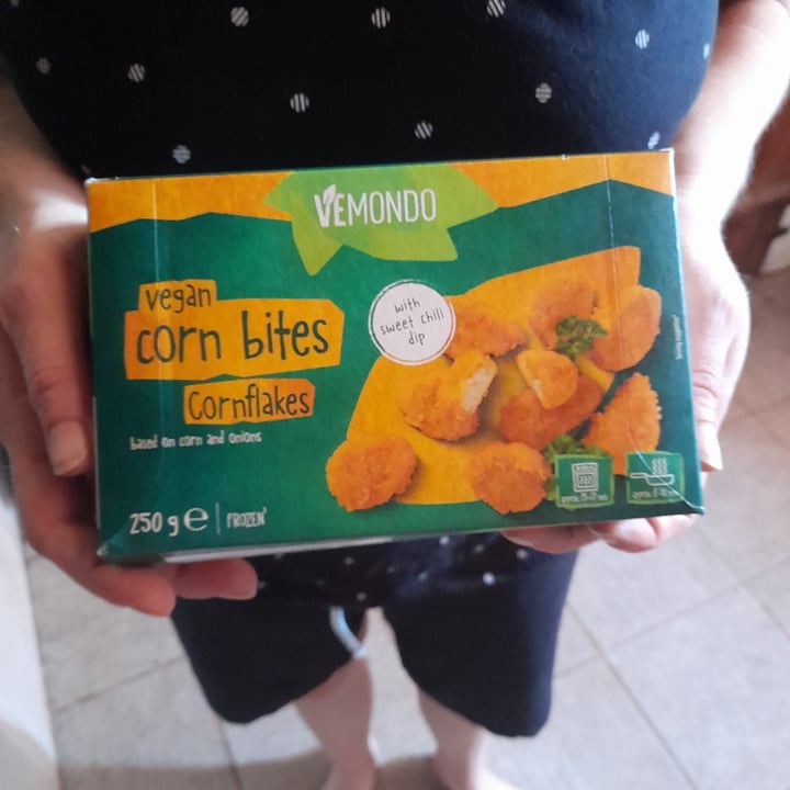 photo of Vemondo Vegan Corn Bites shared by @lorenzovittori on  19 Aug 2021 - review