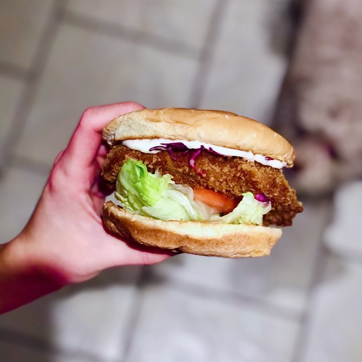 review photo of Bo Tree Plant-Based Cuisine Chickenless Sandwich shared by @hannahsotropa on 07 Jan 2021 - review