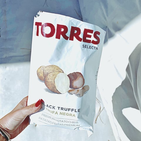 Torres Premium Potato Chips Black Truffle 1.41oz/40g - Patatas
