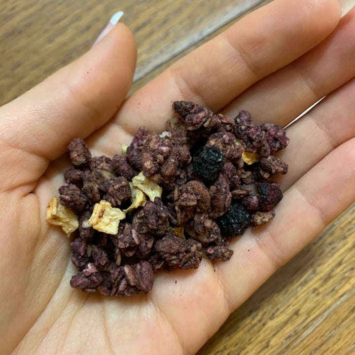 photo of Verival Blueberry-Apple Crunchy shared by @thinkgreen on  23 Dec 2021 - review