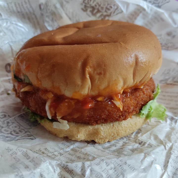 photo of VeganBurg Singapore Chili Krab Burger shared by @dekutree on  26 Jul 2021 - review