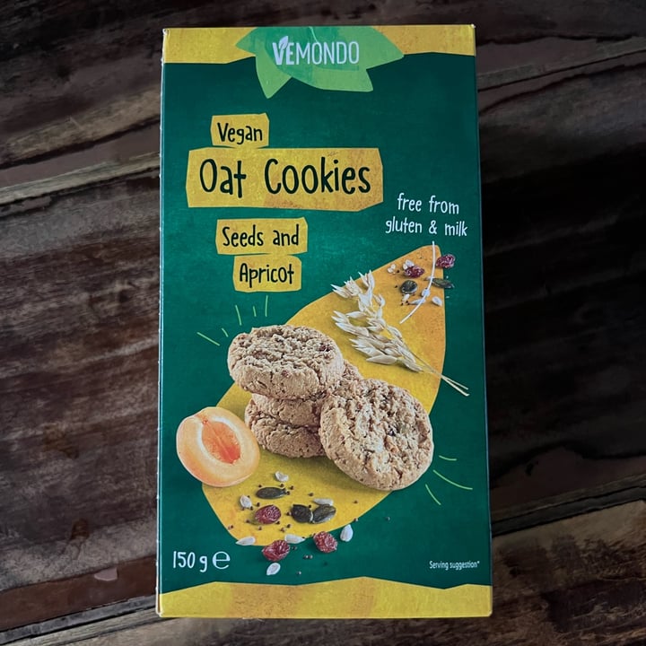 photo of Vemondo Vegan Oat Cookies Seeds and Apricot shared by @pedro78 on  09 Apr 2022 - review