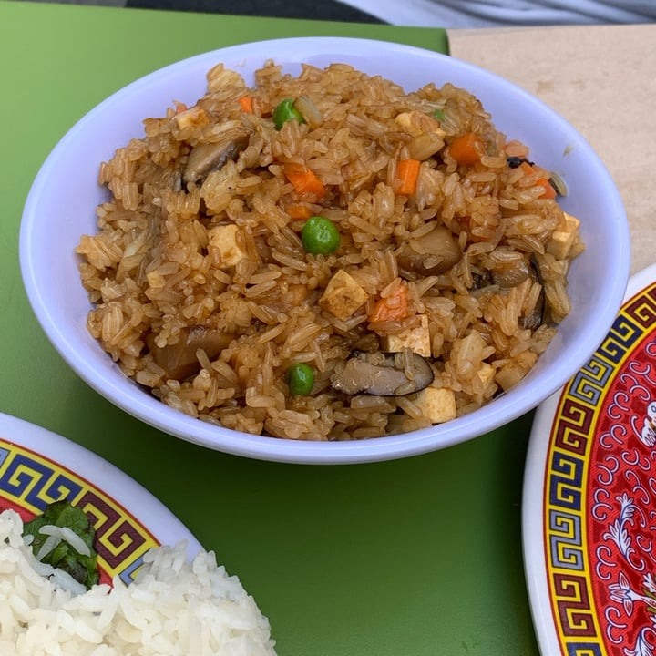 review photo of Tien Hiang Nems shared by @vsepe on 28 Oct 2022 - review