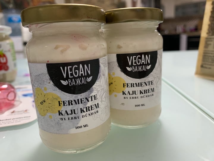 photo of Vegan Bakkal Fermente Kaju Krem by Ebru Dundar shared by @alarathevegan on  07 Dec 2019 - review