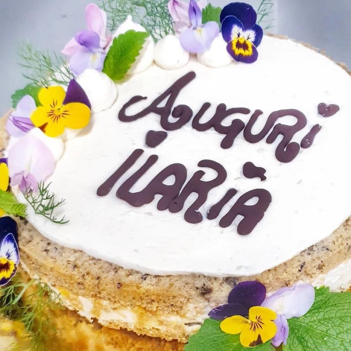 review photo of Il Profumo Della Freschezza Torta con Pan di Spagna e crema Chantilly Vegan shared by @entusiasmo on 25 Apr 2022 - review