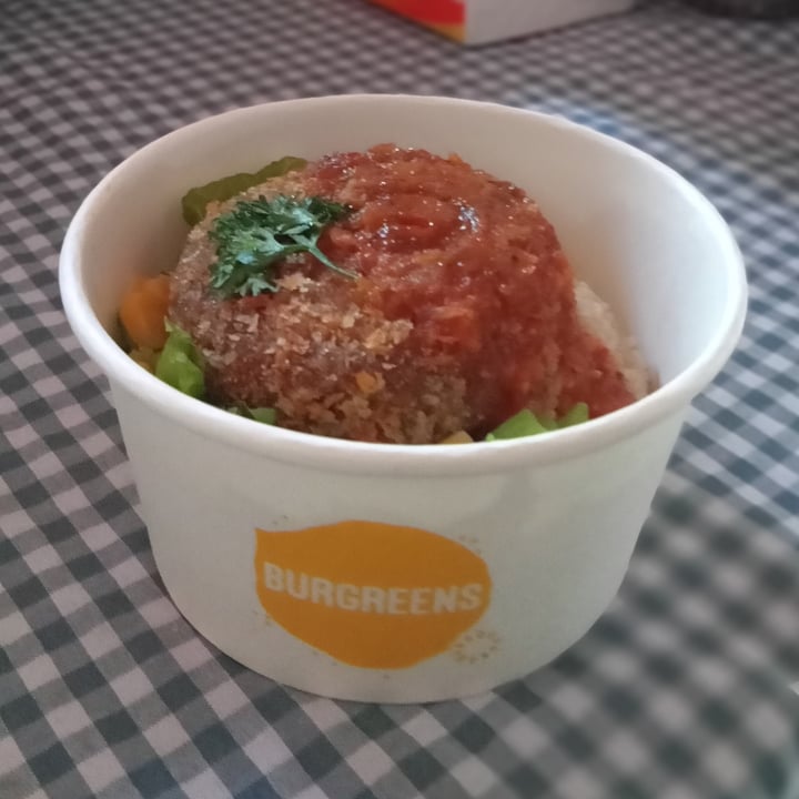 review photo of Burgreens Mall of Indonesia Cheeze Katsu bowl shared by @lisajoesman on 11 Jun 2022 - review
