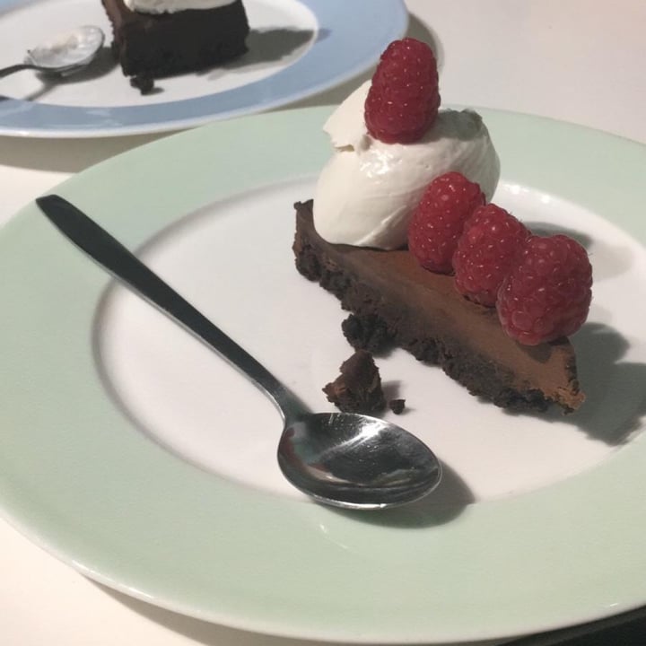 photo of Plant Kitchen (M&S) Chocolate Torte shared by @ellamentry on  03 Jan 2021 - review